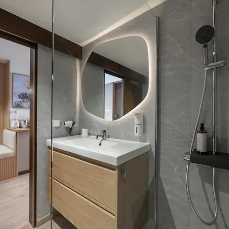 Apartment Monumental 10 By An Island Funchal (Madeira)